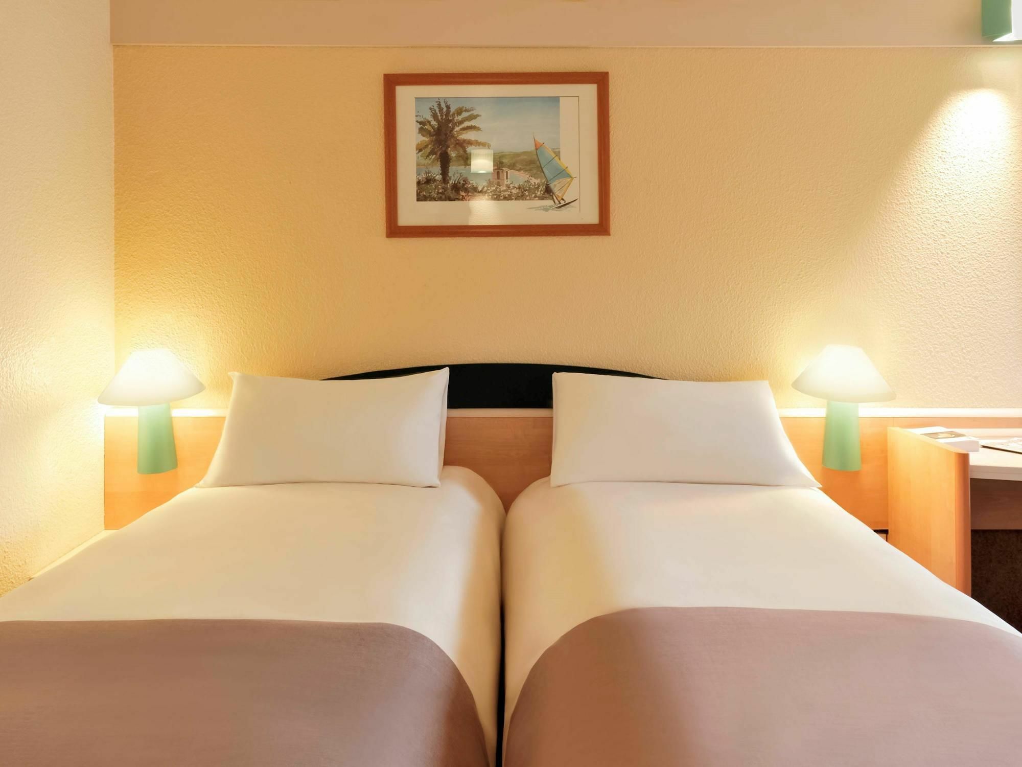 Ibis Styles Boulogne Sur Mer Centre Cathedrale Zewnętrze zdjęcie