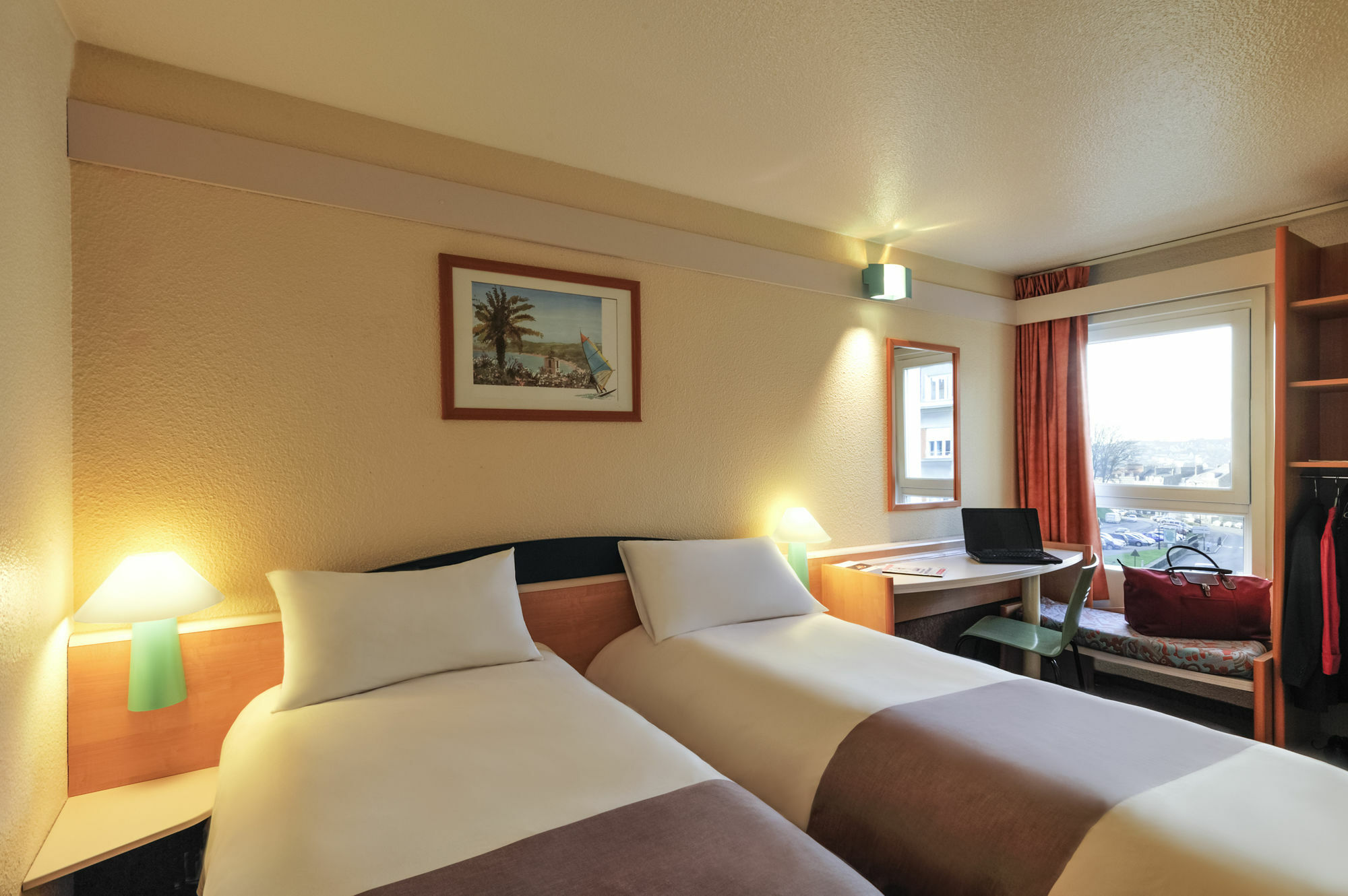Ibis Styles Boulogne Sur Mer Centre Cathedrale Zewnętrze zdjęcie